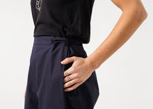 Wide Cropped Trouser in Navy

