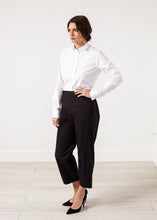 Wide Cropped Trouser in Black
