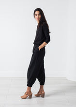 Boat Neck Top in Black
