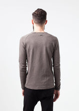 Daris Tee in Olive
