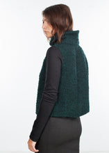 Boucle Turtle Neck in Green/Black
