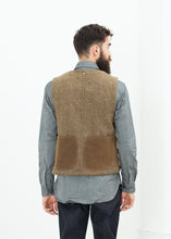 Work Vest in Tan
