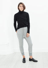 Highsoft Cropped Sweat in Heather Grey
