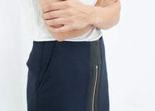 Contrast Zipper Skirt in Navy
