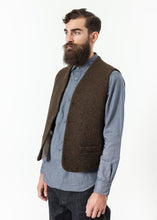 Kobe Vest in Brown
