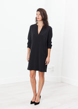 A-Line Pocket Shift in Black
