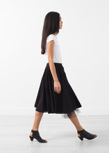 Releve Skirt
