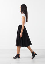Releve Skirt
