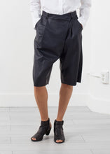 Feather Weight Short
