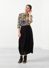 Edra Skirt

