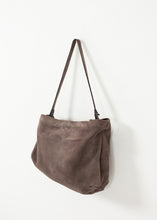Fantasma Bag in Mud
